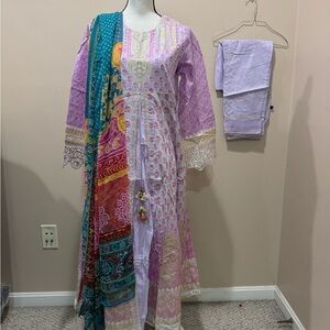 Pakistani Indian suit